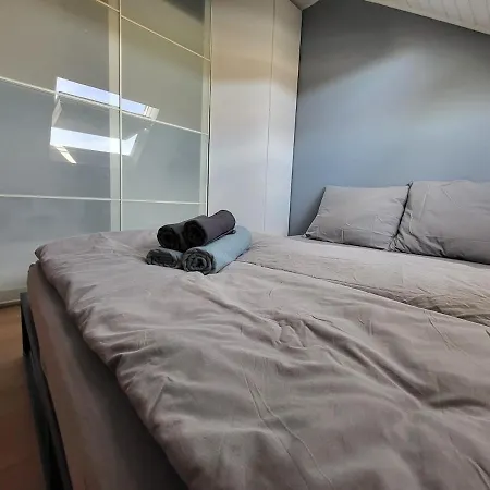 Apartment Lovingly Designed Aachen